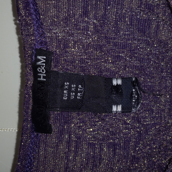 H&M xs black and gold, made in Ukraine top - Picture 2 of 4